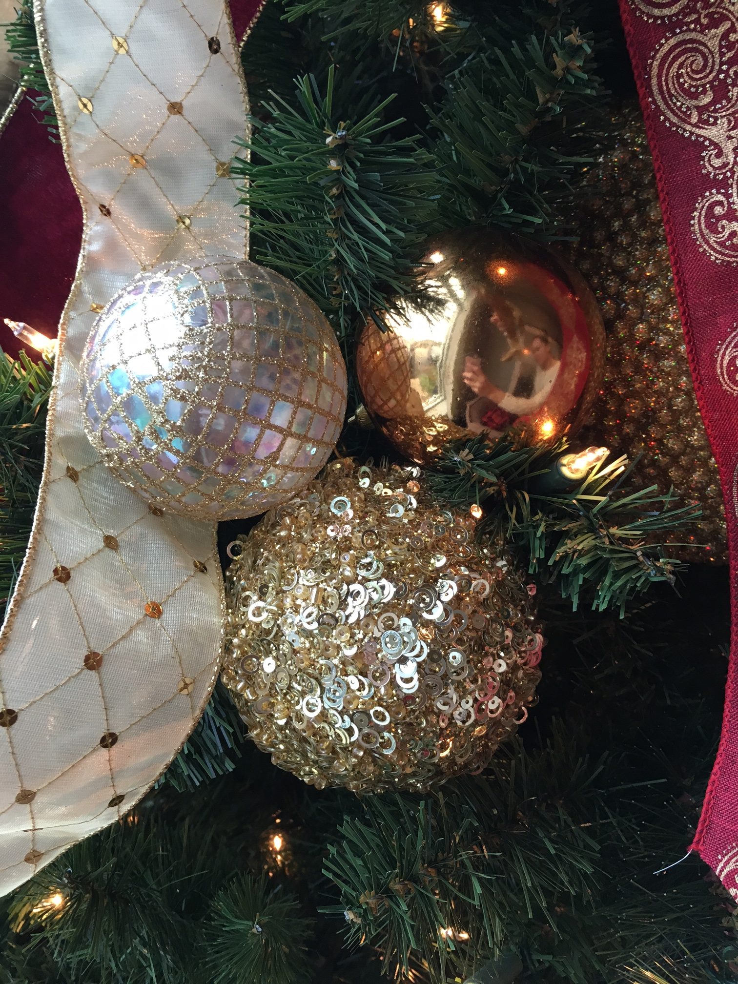 Designer christmas tree tips with Lux Catering and Events - Utah's Premier holiday caterers and event planners